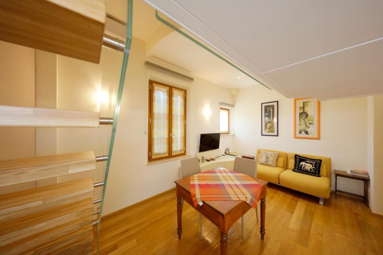 Siena Uptown - Sabrina'S Cozy Apartment Ngoại thất bức ảnh