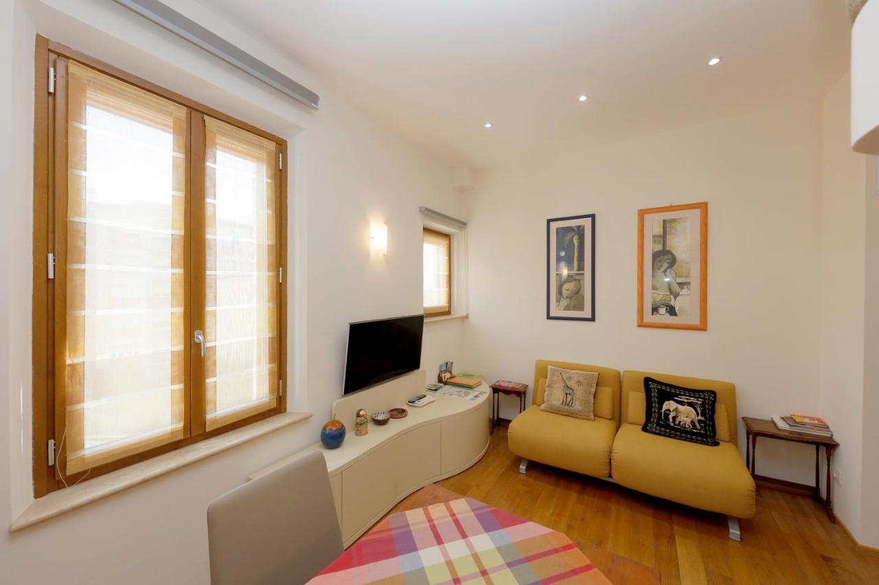 Siena Uptown - Sabrina'S Cozy Apartment Ngoại thất bức ảnh