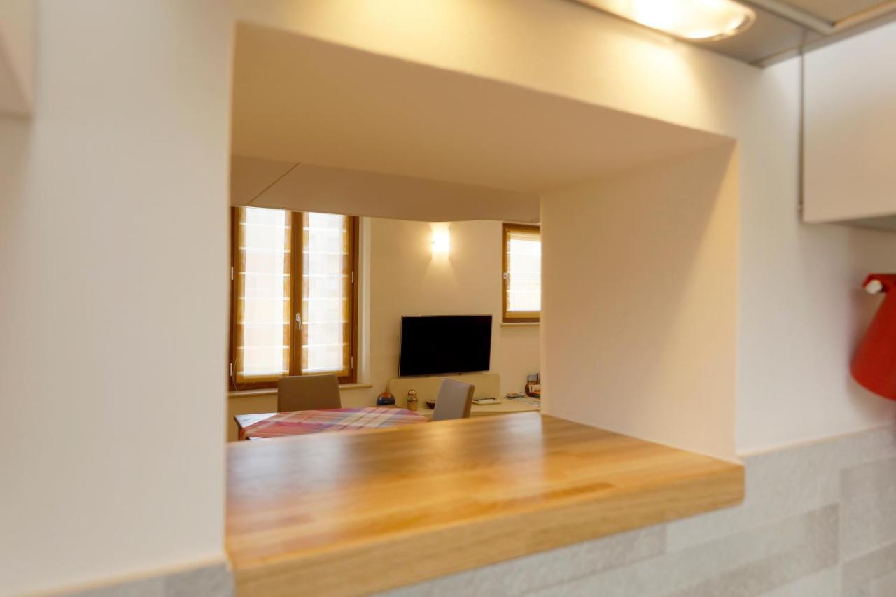 Siena Uptown - Sabrina'S Cozy Apartment Ngoại thất bức ảnh